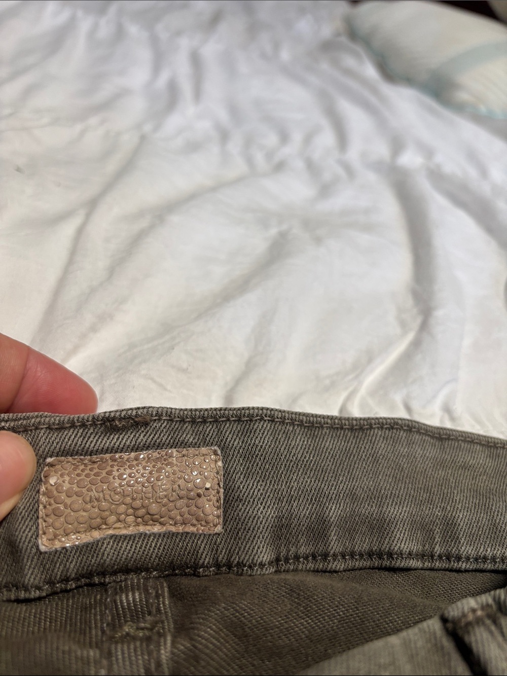 Mother Women Green Zip-Hem Jeans - Picture 4 of 12